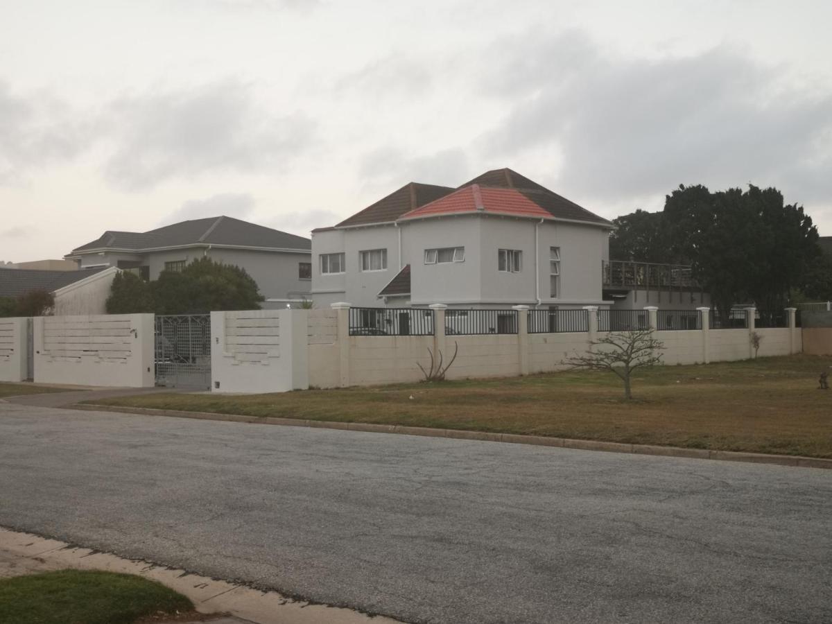 Beachway Guesthouse Port Elizabeth Exterior foto